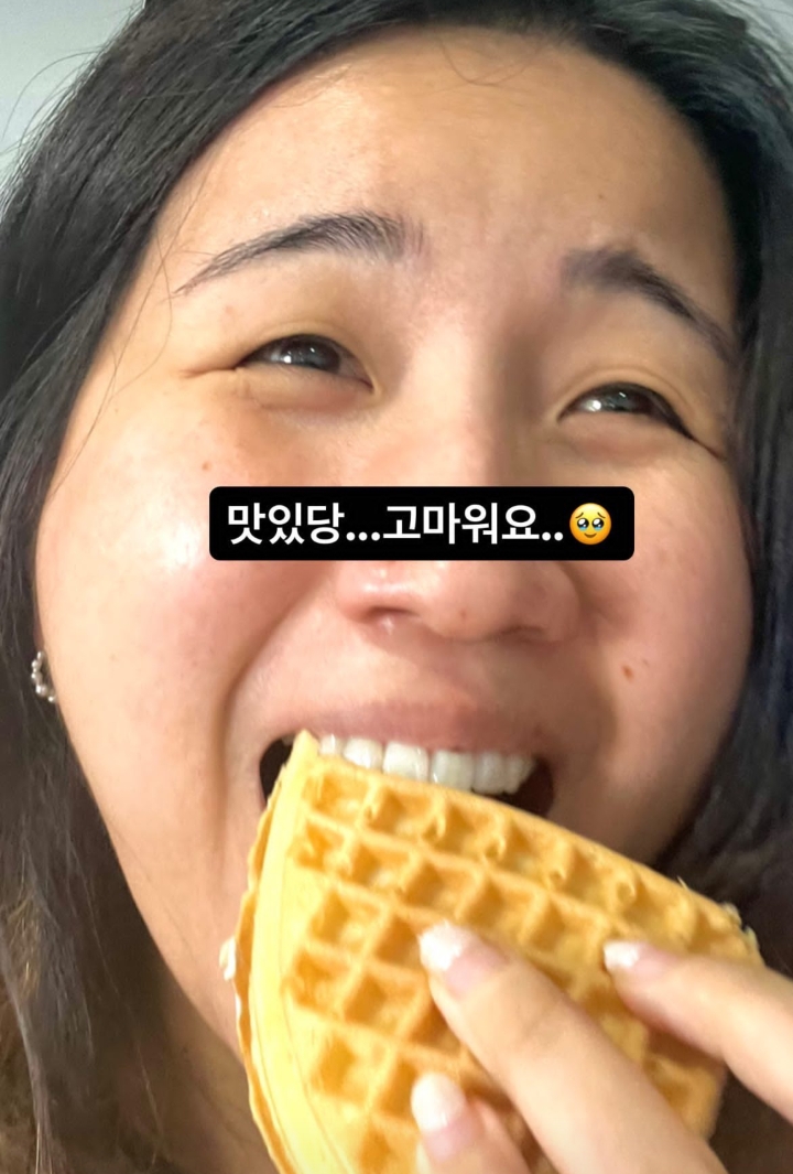 ??: 해쭈한테 먹을 거 줘도 돼요? | 인스티즈