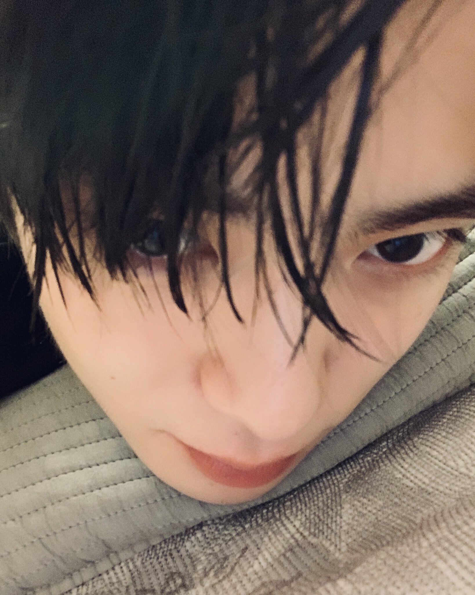 솔직히 본인 잘생긴지 모르겠다는 남자아이돌 | 인스티즈