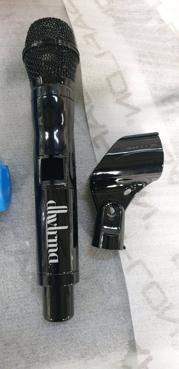 아이유의 마이크 사랑 | 인스티즈