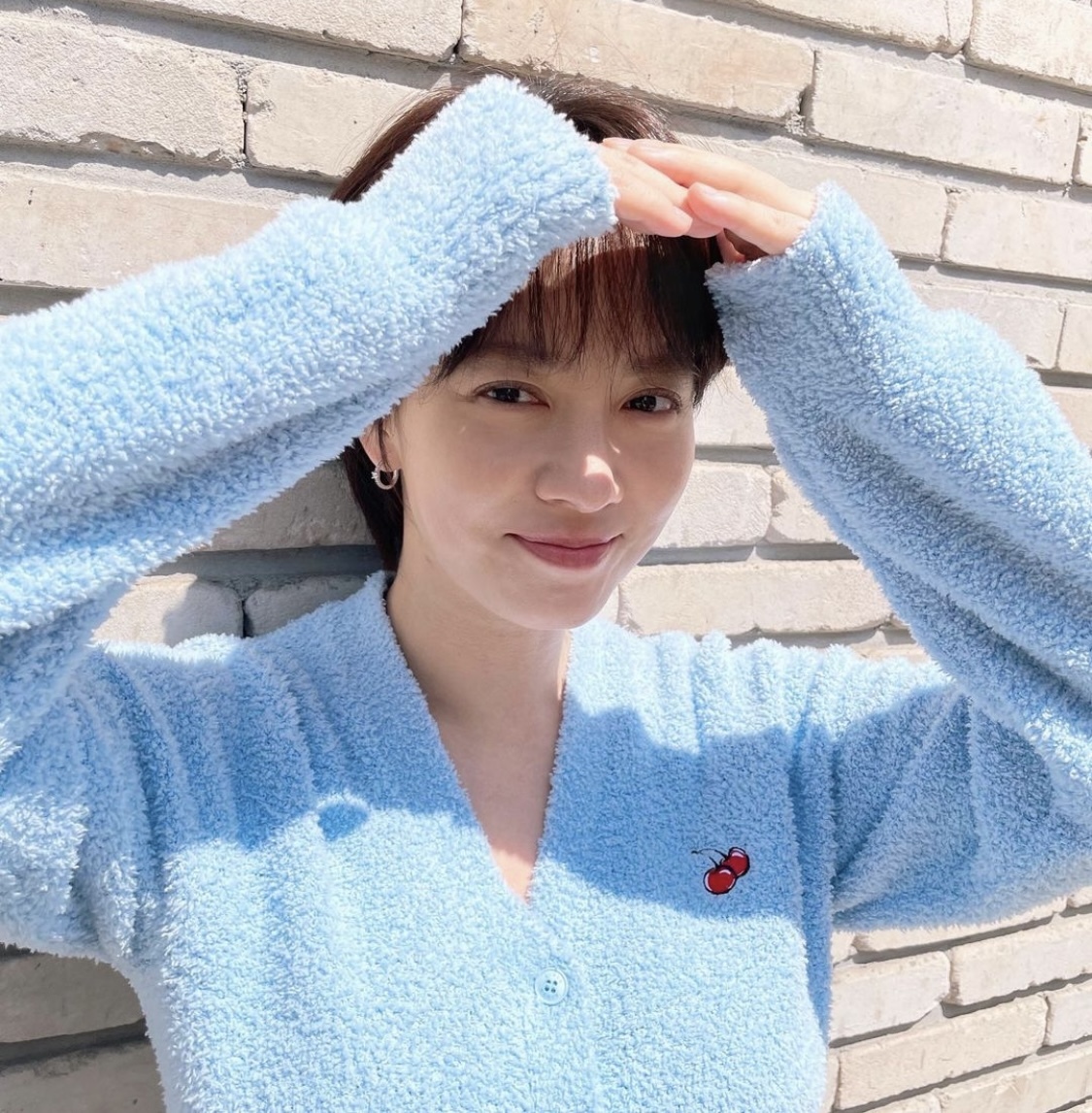 요즘 스타일리쉬해졌다고 입소문이 자자한 배우 송지효 인스타 피드 사진들 | 인스티즈