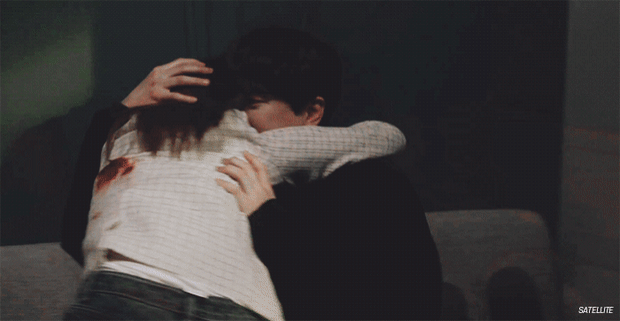 [365:운명을거스르는1년] 애정씬 하나없이 애틋했던 장르물 속 남주-여주 서사.gif | 인스티즈