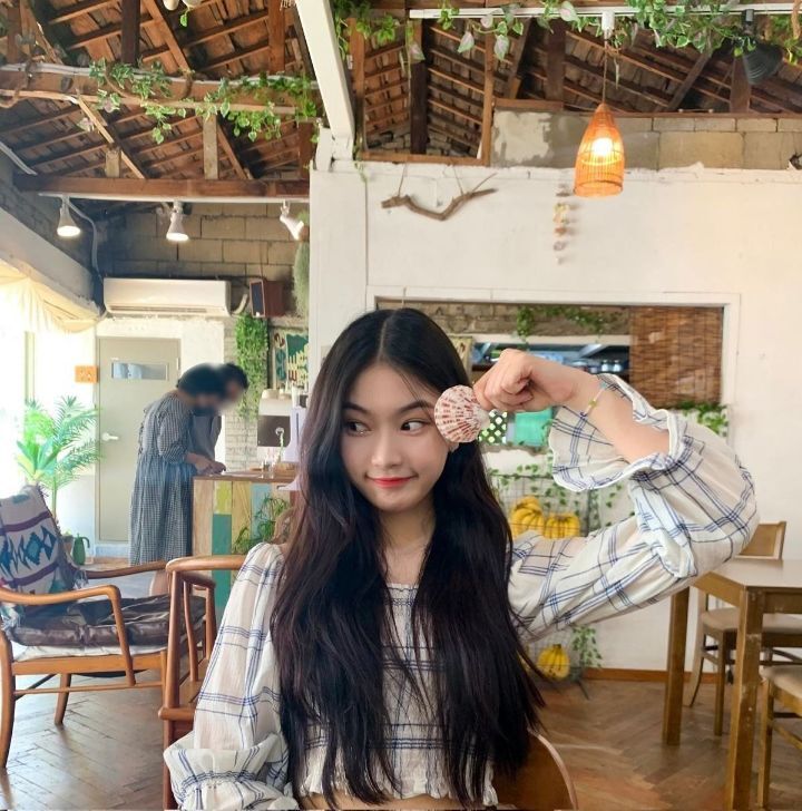 눈썹 모양 새로 바뀐듯한 스테이씨 아이사.jpg | 인스티즈