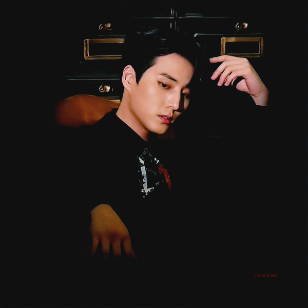 [고르기] 우리 사이는 위험할 수 밖에 없어. 내가 애인이 있으니까 | 인스티즈