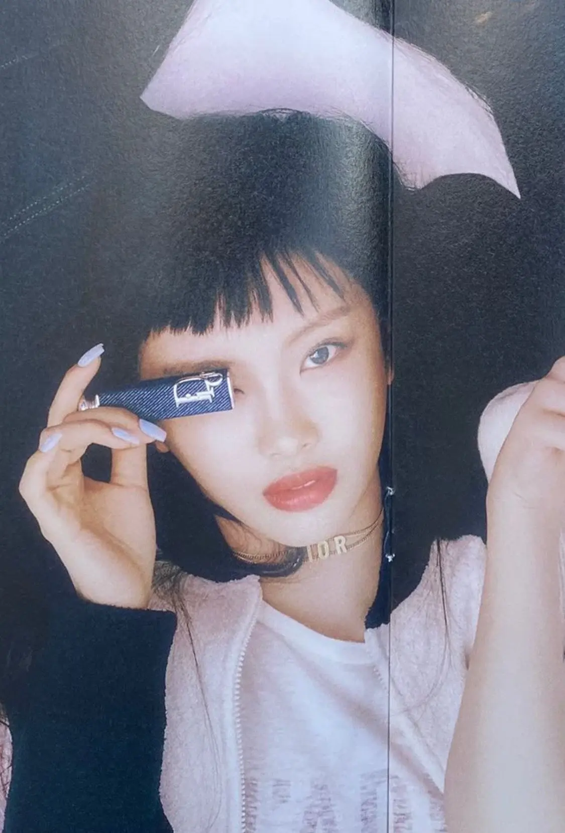수상할 정도로 2000년대 모델 같은 뉴진스 혜인 화보 | 인스티즈