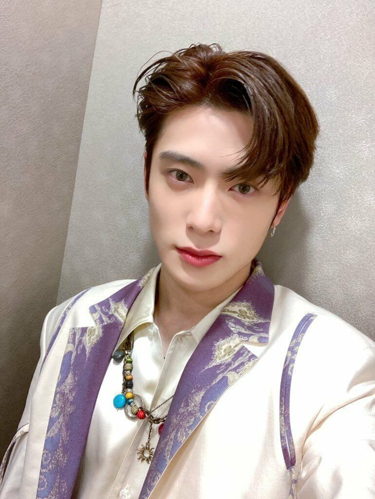 솔직히 본인 잘생긴지 모르겠다는 남자아이돌 | 인스티즈