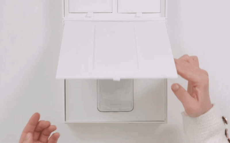 삼성 역사상 가장 간지나는 폰이라는 갤럭시Z플립4 메종 마르지엘라 실물.gif | 인스티즈