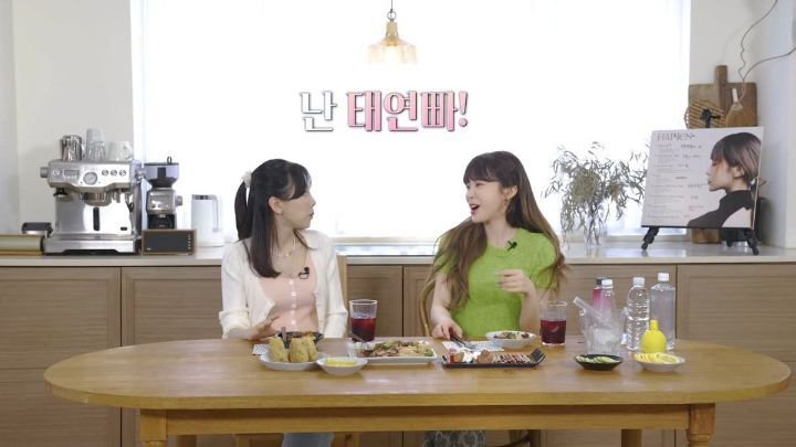 태연: 난 얘가 이럴 때마다 어떻게 해야 될지 모르겠어.jpg | 인스티즈