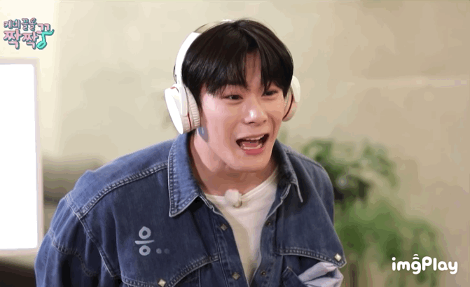 서로 크게 오해한 두 아이돌.gif | 인스티즈