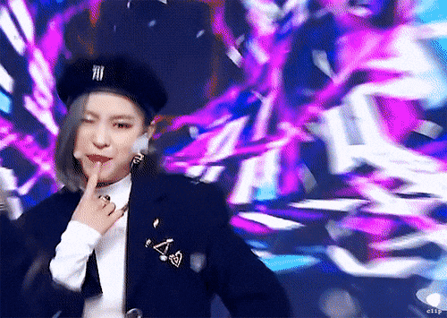 팬들이 많이 좋아하는 아이돌 무대 착장이지만 정작 아이돌 좋아했던, 좋아하는 군것질 말하는 달글멤버는 고통받는 패션템 | 인스티즈