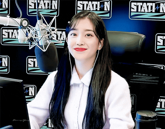 활동막방 후, 멤버들힘들거라고 1시간씩 같이 산책다녀왔다는 걸그룹 리더 | 인스티즈