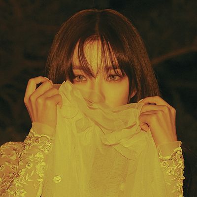 나는 분명 육지에서 나고 자랐는데 아가미가 허리에 고인다 | 인스티즈