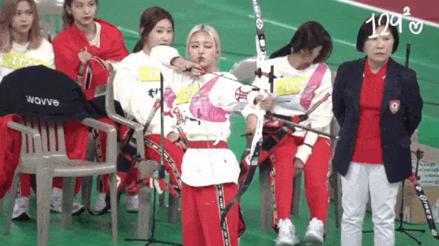 신기하고 귀여운 아이돌들의 막내 사랑 | 인스티즈