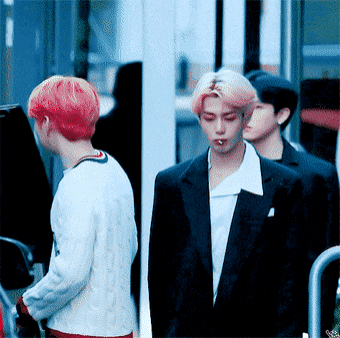 관상에 춤이 1도 없어 보이는데 춤 잘 추는 남자아이돌 | 인스티즈