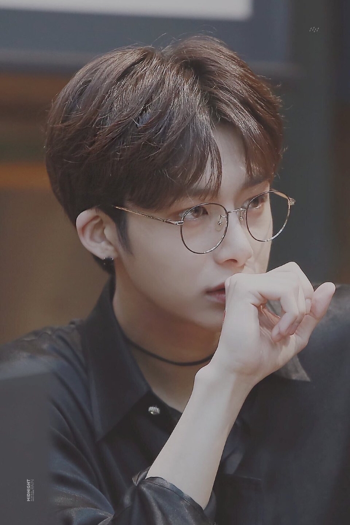 숏컷이나 투블럭 하고 싶어서 남자 연예인 사진 좀 저장하고 싶은데 그때마다 방석이들 키알을 잡을 수는 없잖아 | 인스티즈