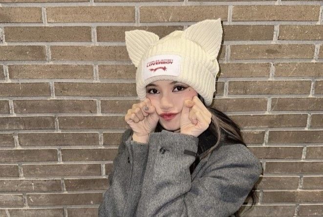 요즘 아이돌들 사이에서 핫한 것 같은 아이템.jpg | 인스티즈