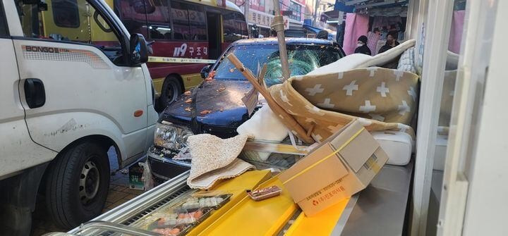 서울 목동깨비시장 차량 사고로 중태 빠졌던 40대 남성 사망 | 인스티즈