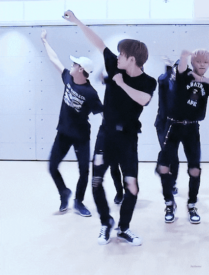 관상에 춤이 1도 없어 보이는데 춤 잘 추는 남자아이돌 | 인스티즈