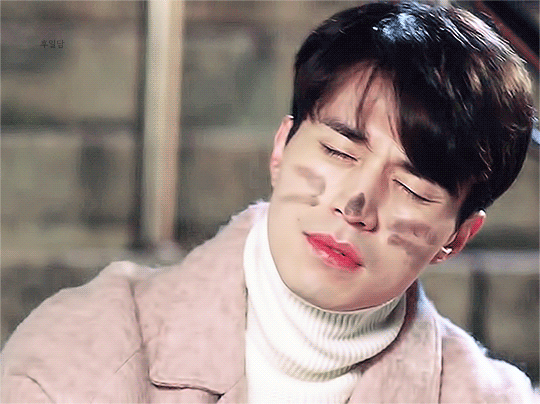 드라마에서 여주를 오랫동안 좋아한 남주들(Feat.짝사랑을 오래 했어).gif | 인스티즈