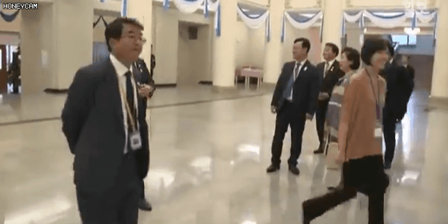 생애 처음으로 비서도 없이 혼자 다니는 재벌 총수들 | 인스티즈