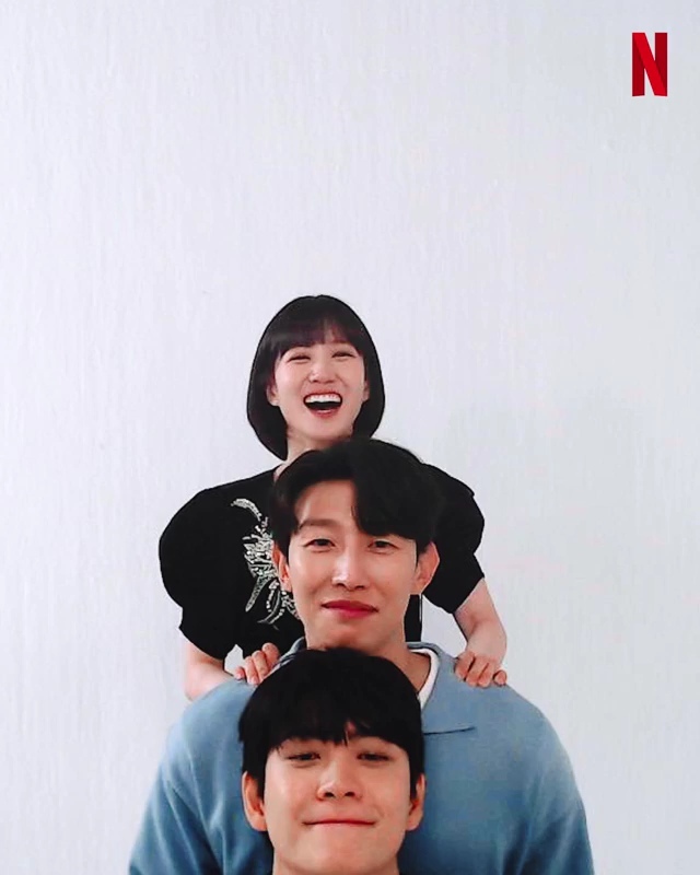 이상한 변호사 우영우 네컷사진.jpg | 인스티즈