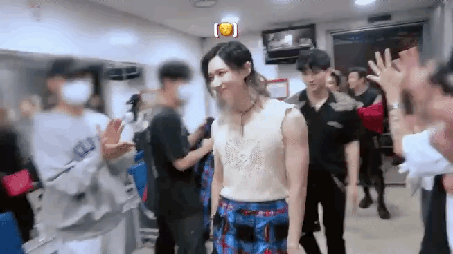 태민 시그니처 왕자님 인사 모음 | 인스티즈