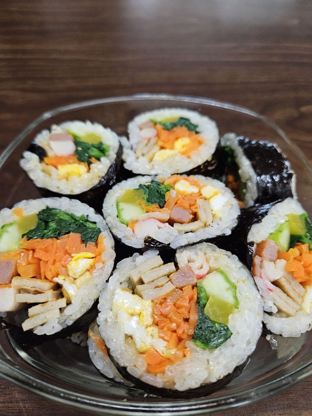둘둘말은김밥 이미지
