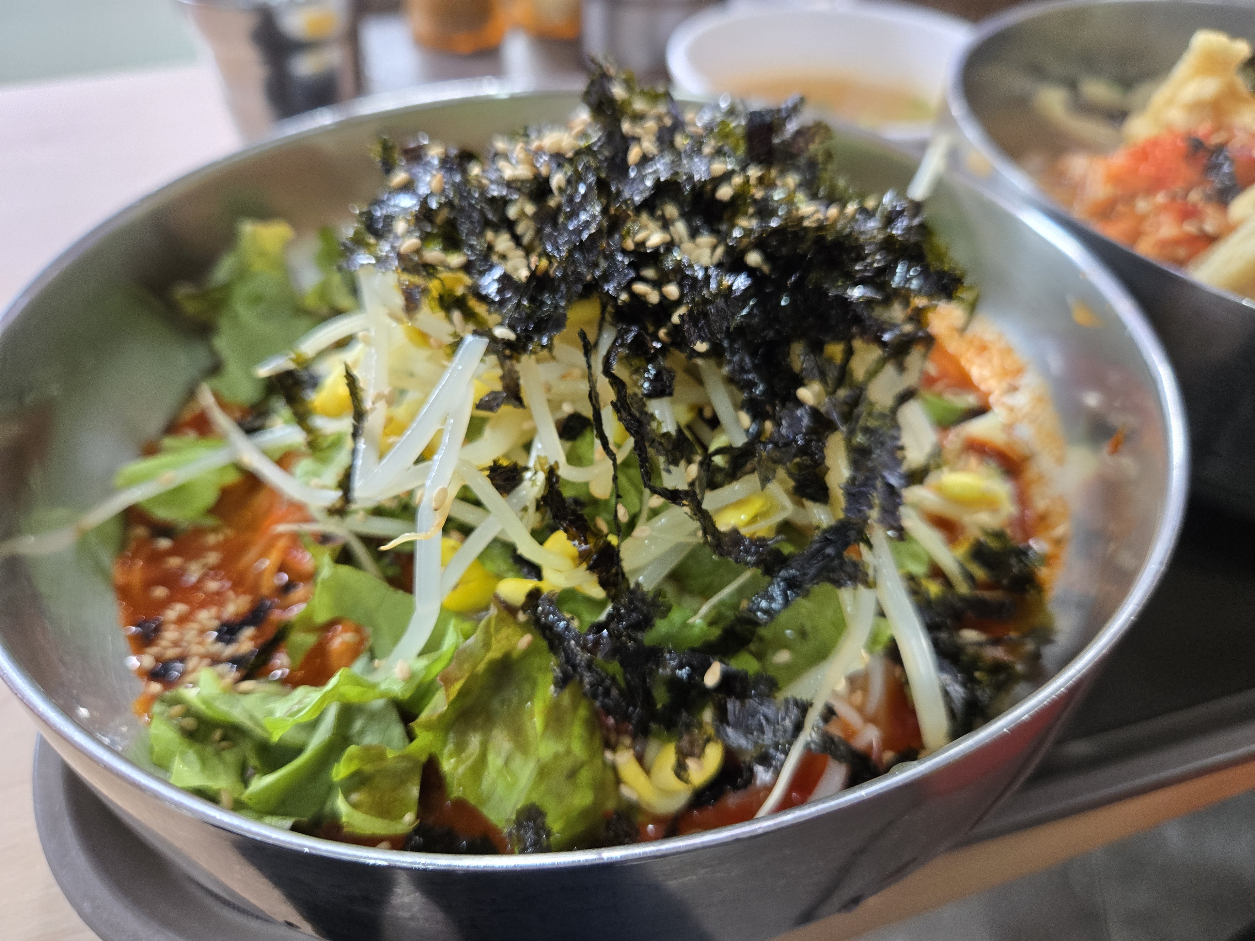 꾸미국수 이미지