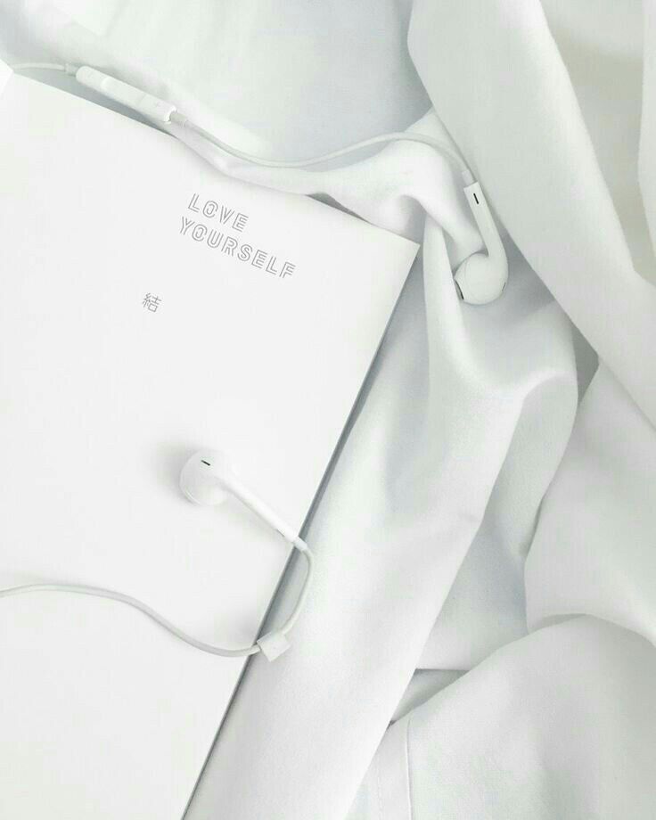 WHITE, WHITE, WHITE! | 인스티즈