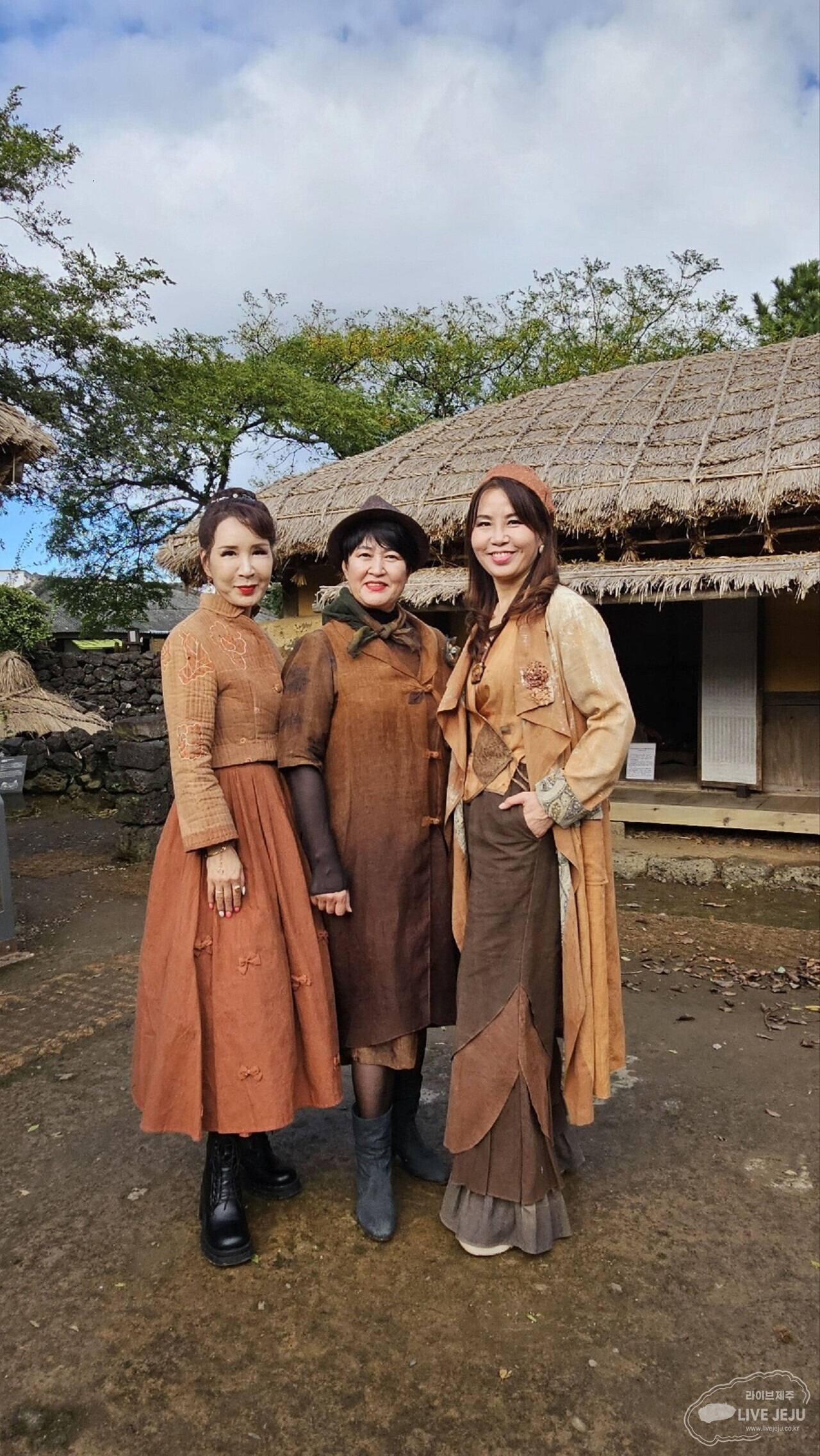 더 그레이스 모델 이미지