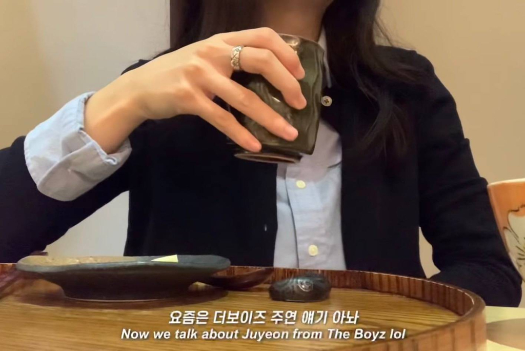 나이가 들어서 그런지 언니랑 대화하는 주제도 달라진 게 느껴져요.twt | 인스티즈