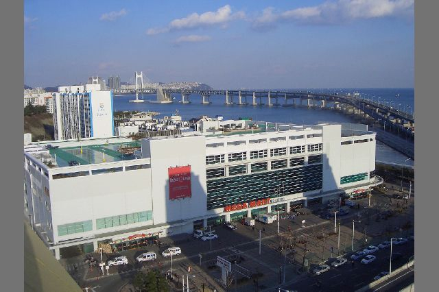 부산우동이가 타지역친구들과 대형마트 이야기하다가 충격받은 부분 | 인스티즈