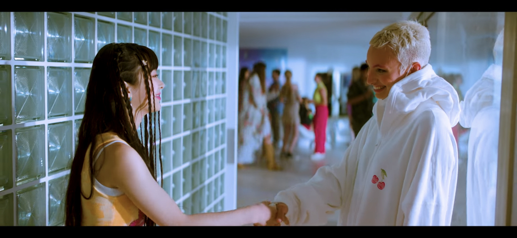 민희진 그룹 뉴진스 Hype Boy 뮤비 내용 | 인스티즈