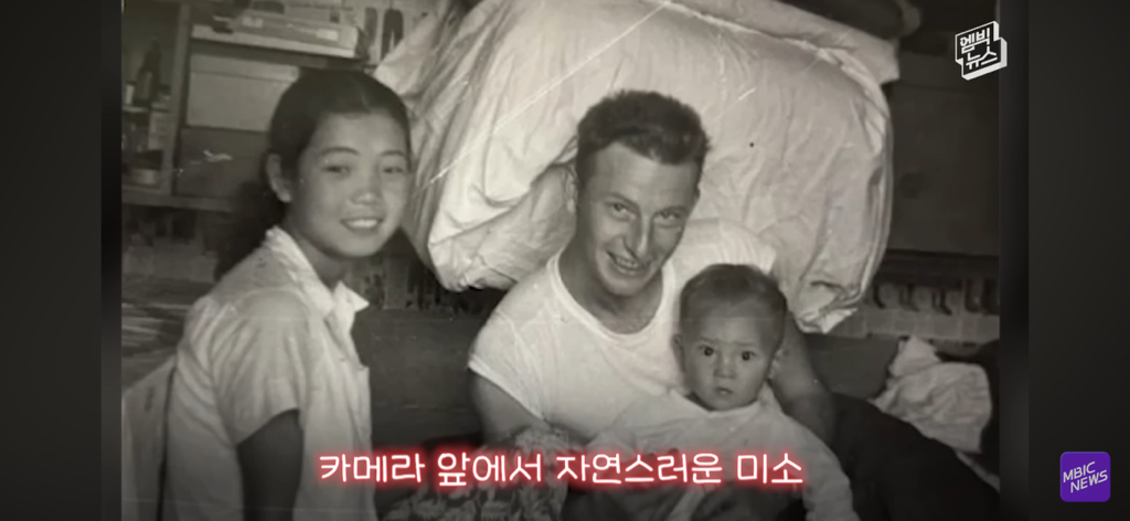 레딧에서 화제인 부부 사진이 AI라는 얘기에 가족들 인터뷰 | 인스티즈