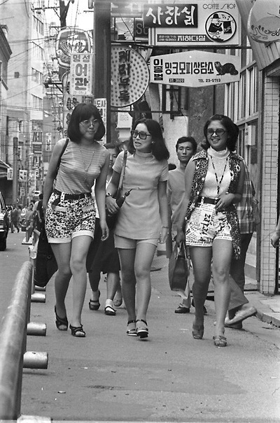 진선미 다방 이미지