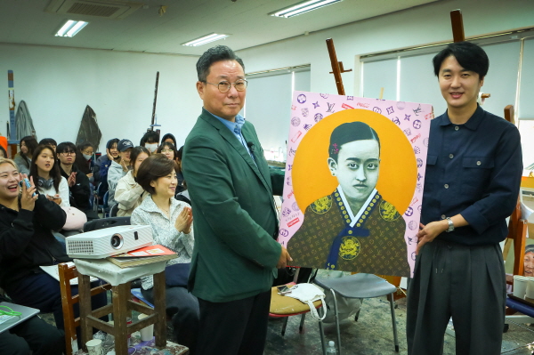 보스컴퍼니 이미지