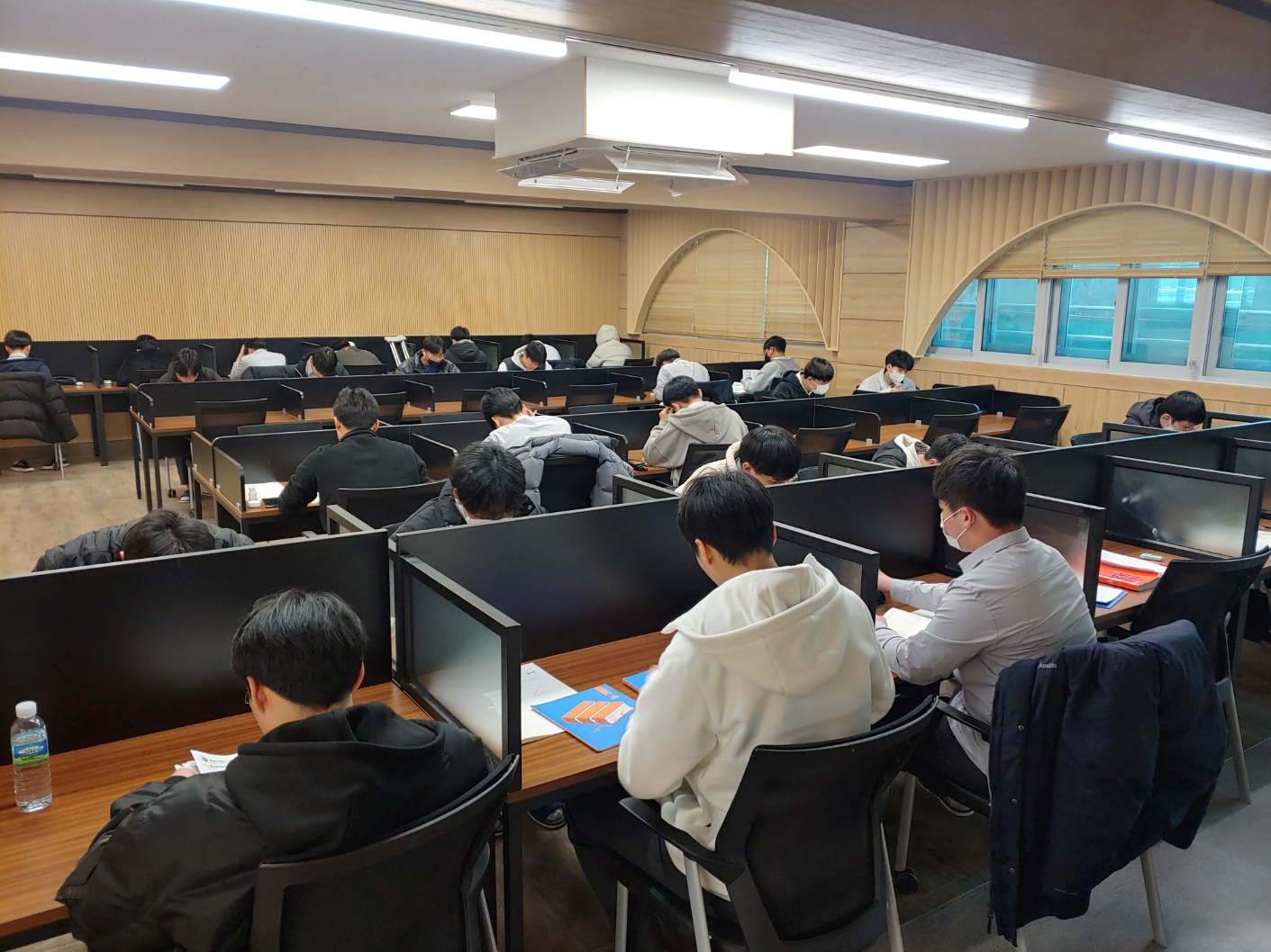 꿈담스터디카페 이미지