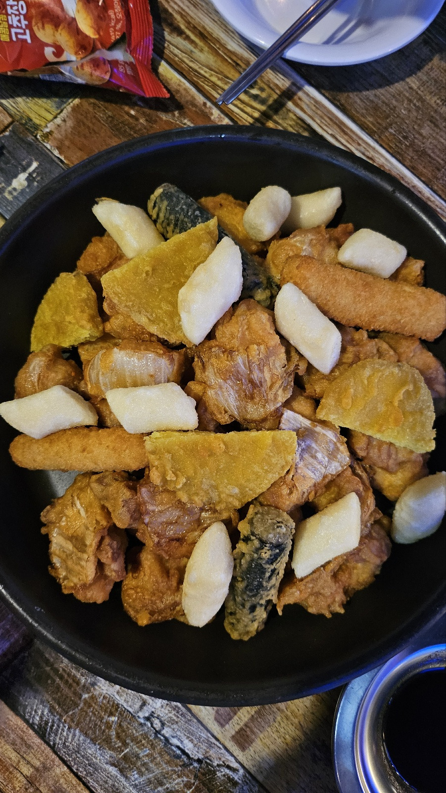 까치통닭 이미지