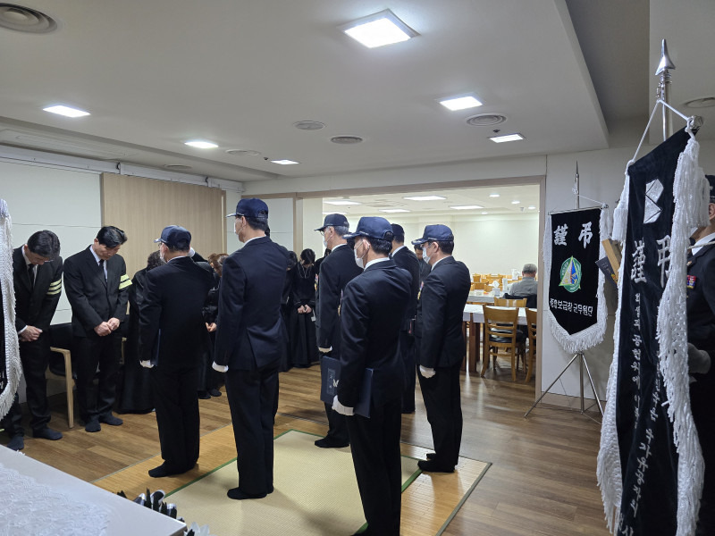 정*균 이미지