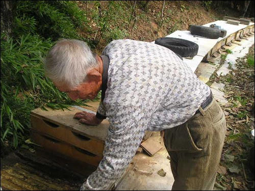 일하는아저씨 이미지