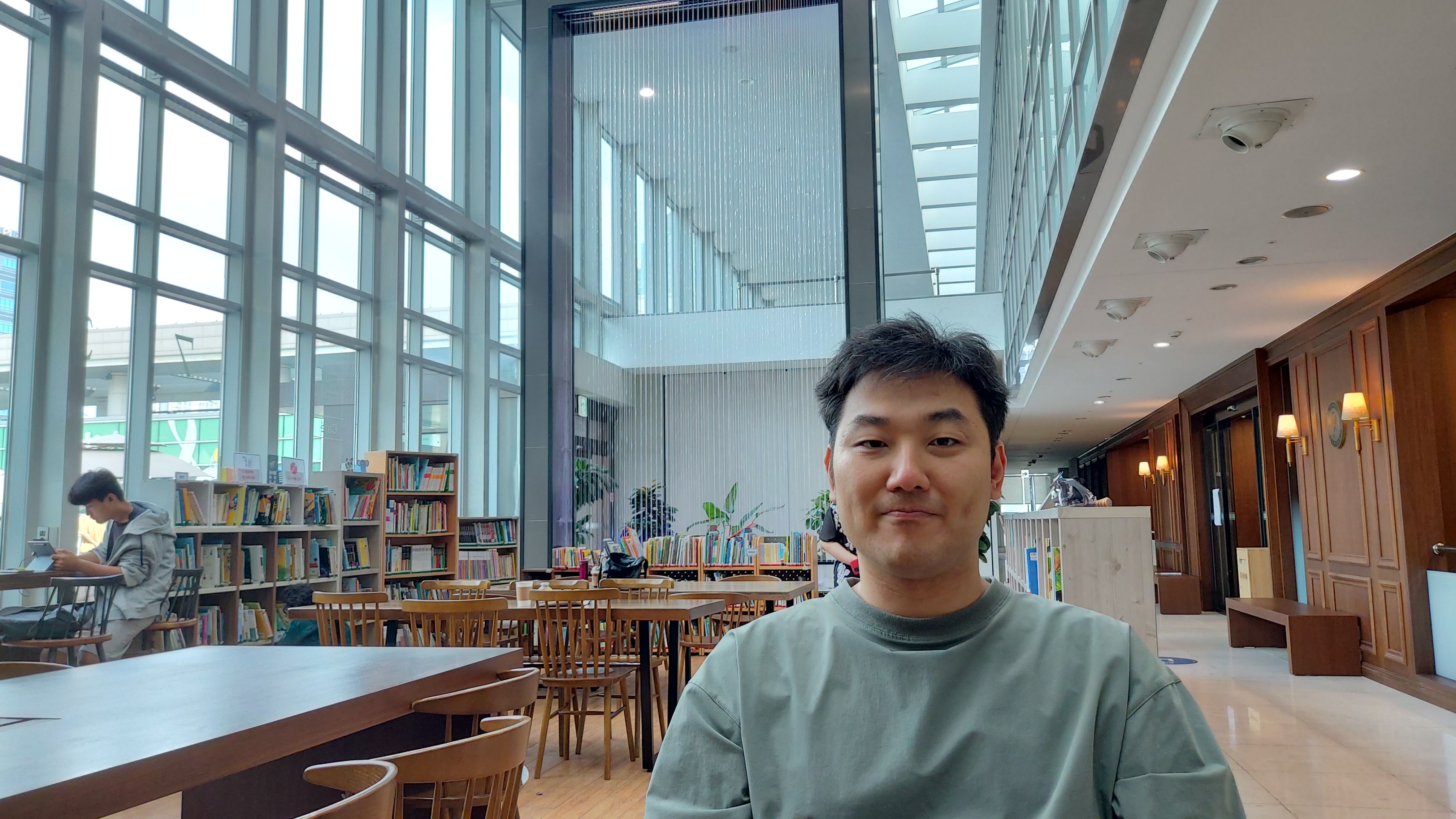 스토리움 이미지
