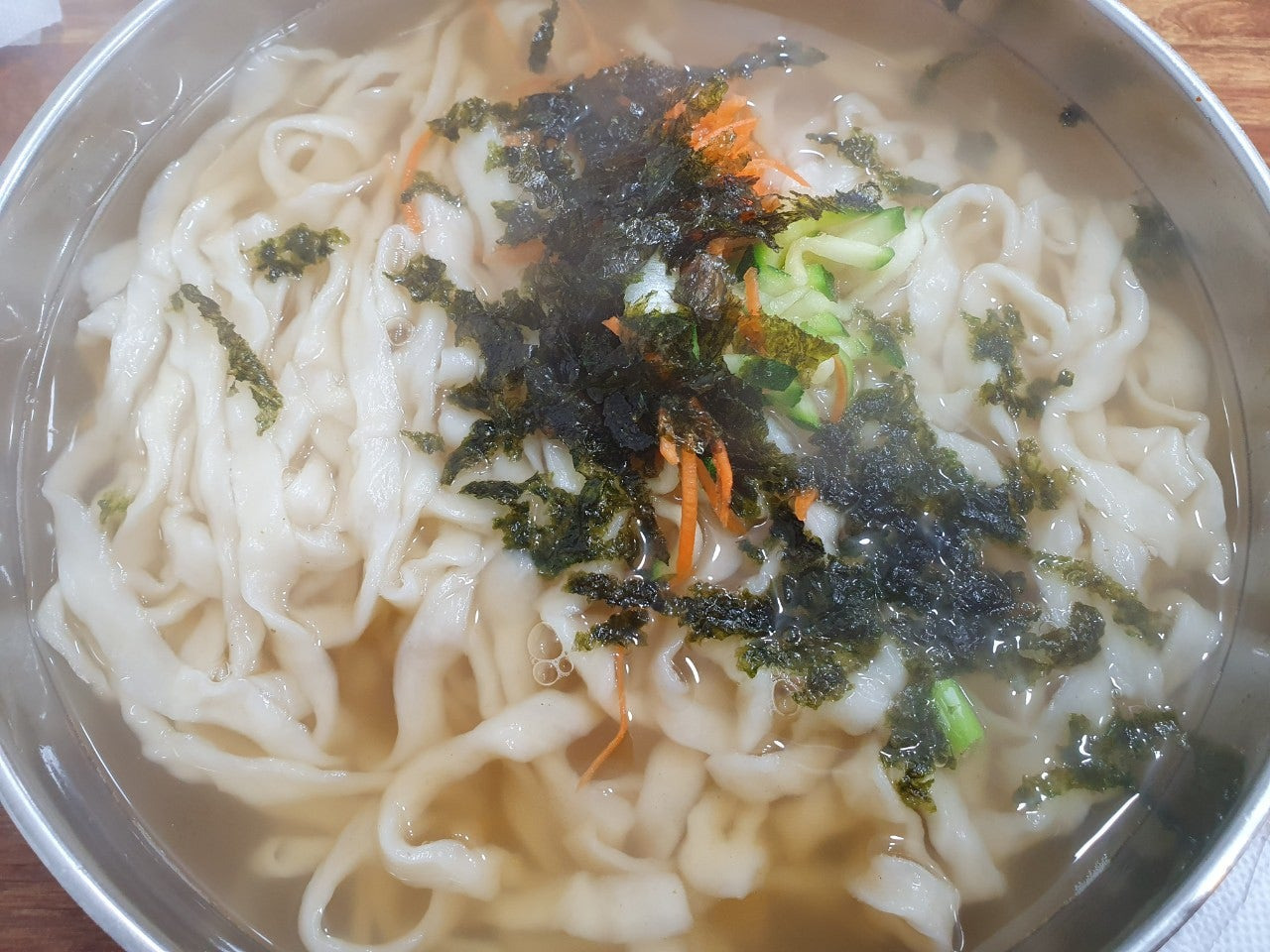 홍두깨칼국수 이미지