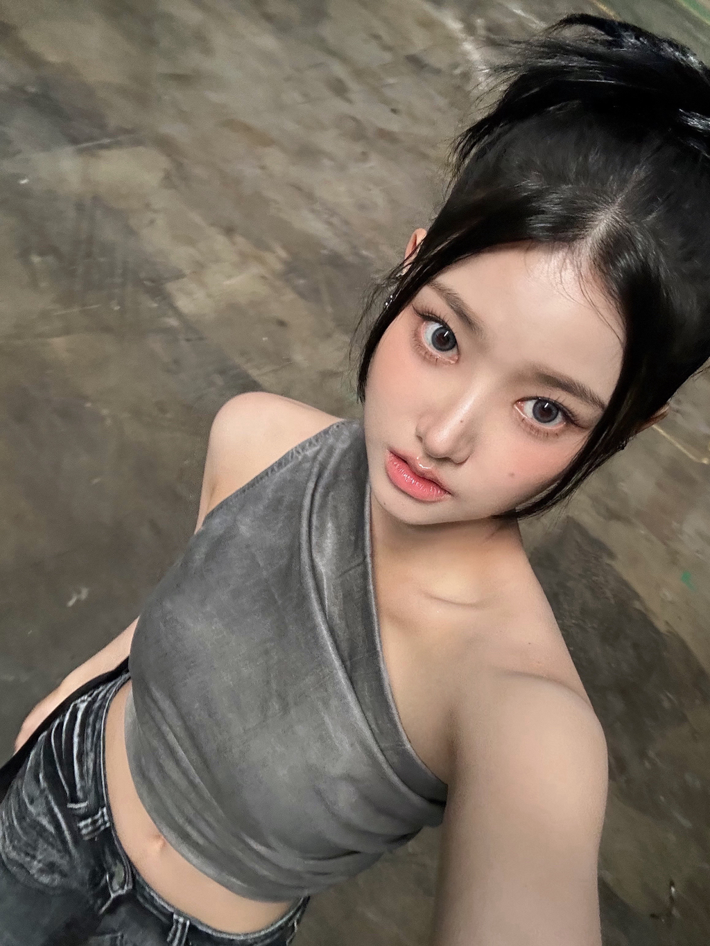 THRILLER로 돌아온 켈리입니다!👠 - FROM. BADVILLAIN - BADVILLAIN(배드빌런) 공식 팬카페