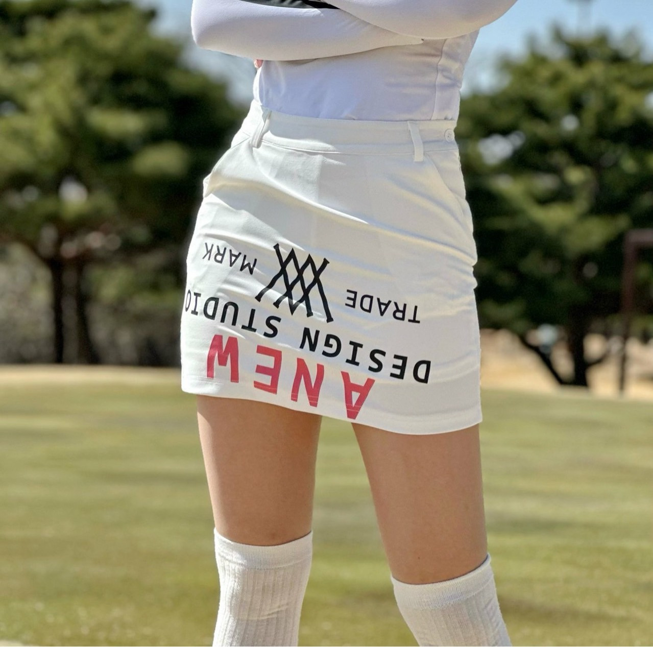 어뉴 이미지