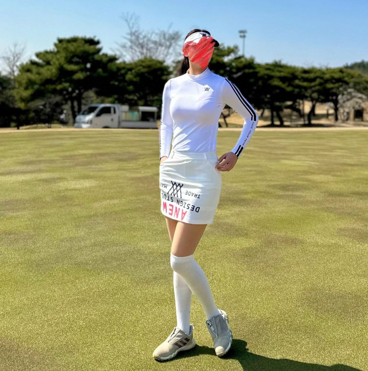 어뉴 이미지