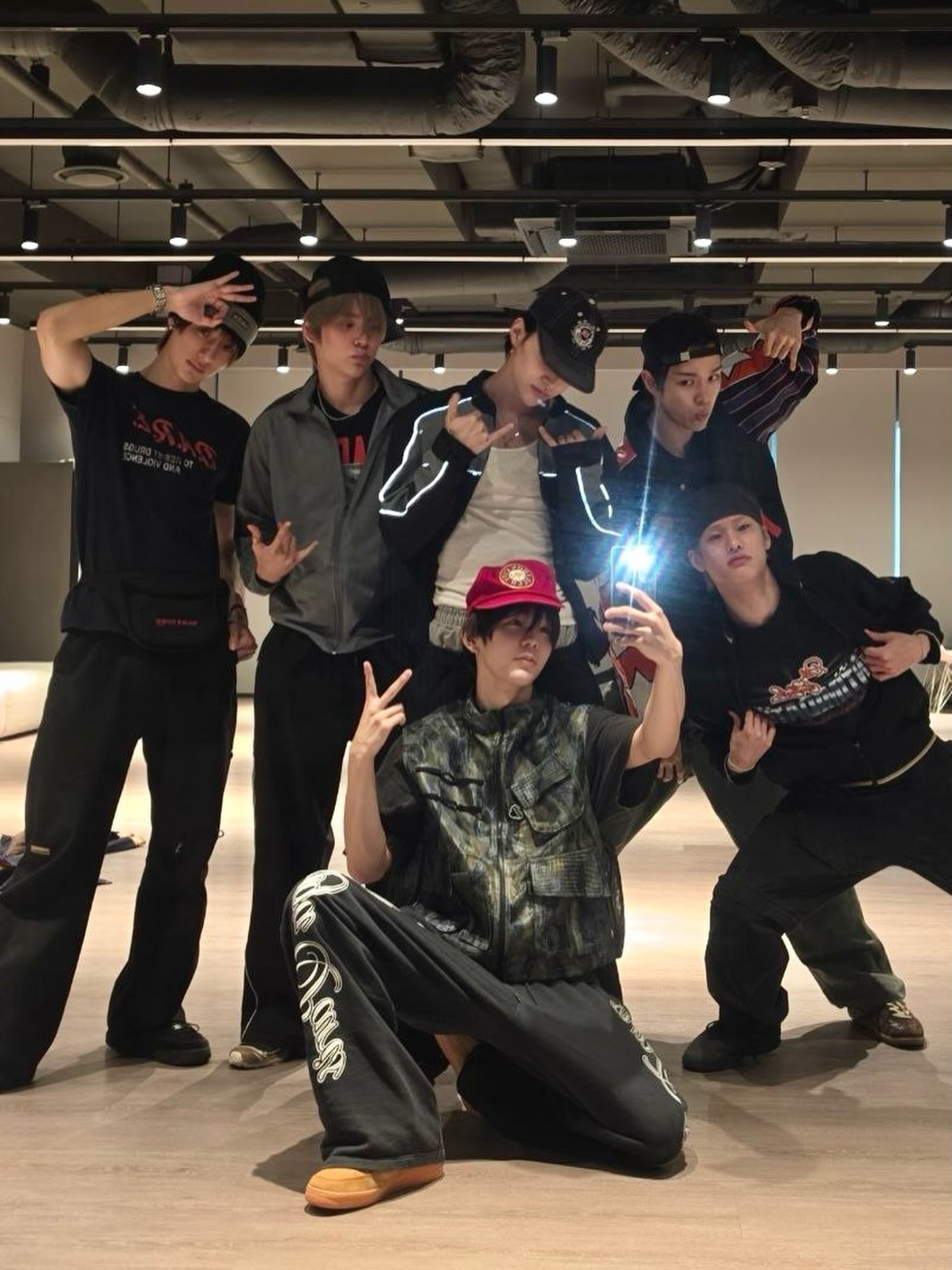 20260606인스타공계가족사진