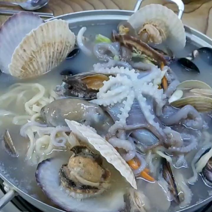 해물칼국수 이미지