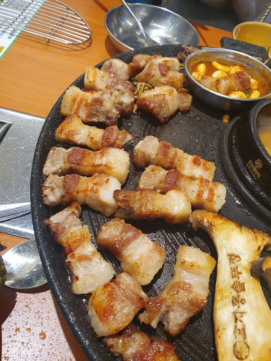 효자동 솥뚜껑 이미지