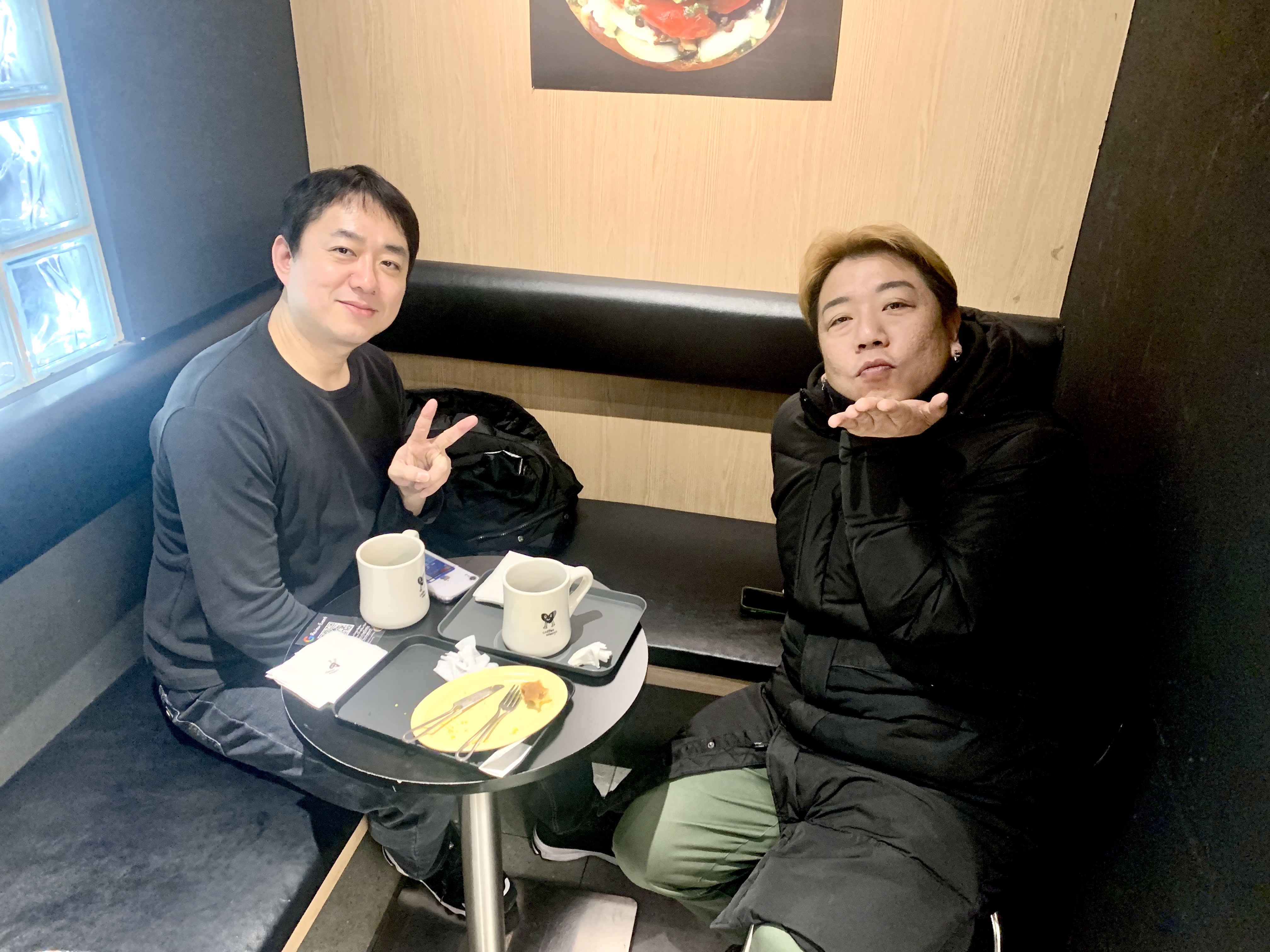 할로커피숍 이미지