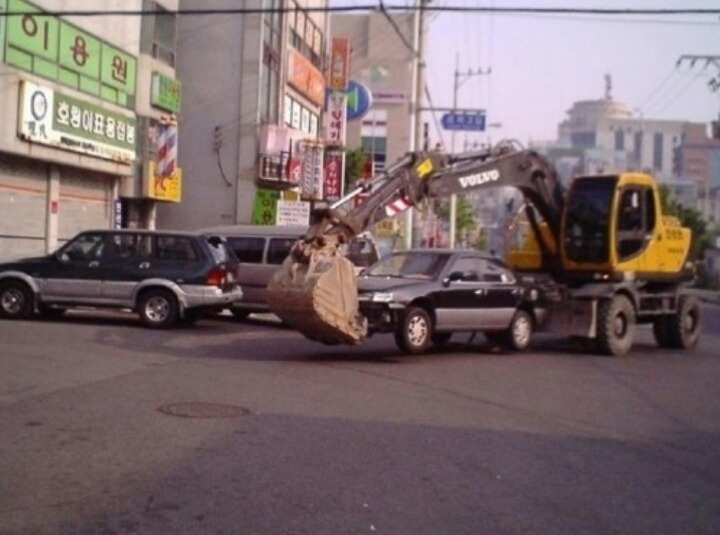 포크레인 이미지