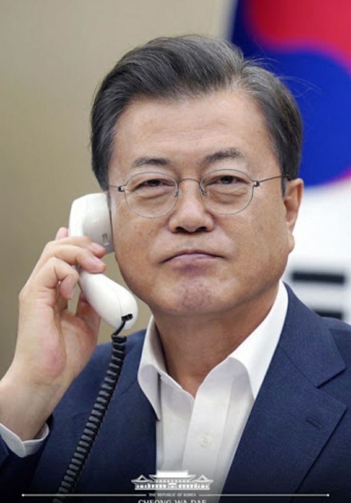 4년 만에 얼굴 많이 상한 문재인대통령 | 인스티즈